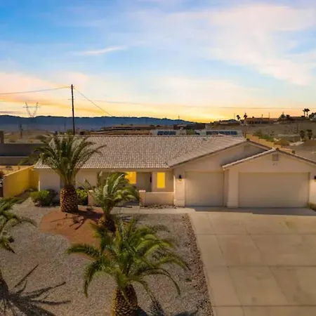 Playpool Oasis-Pool, Spa, Garage, Great Lake Views Lake Havasu City Exterior photo